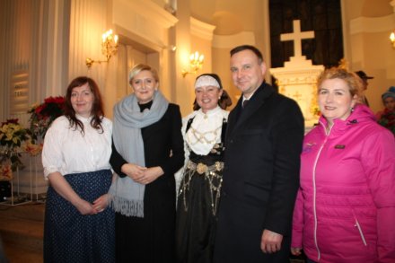 Para Prezydencka z Pracownikami Wiślańskiego Centrum Kultury